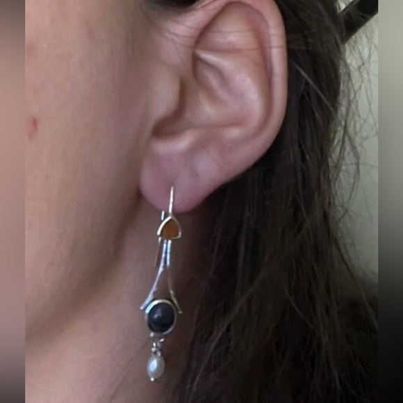 Faux Pearl Drop Earrings - Picture 11 of 12